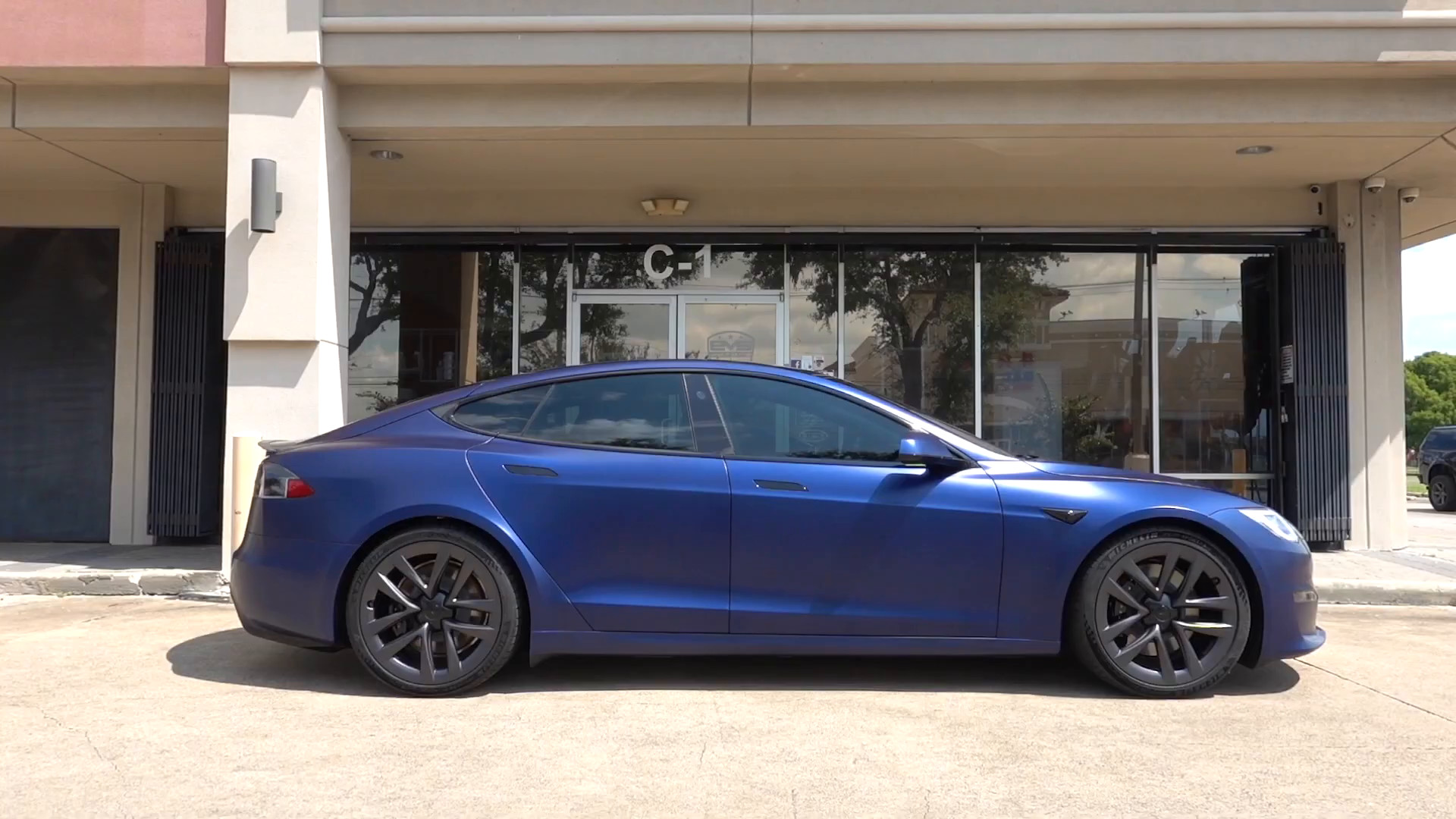 Model S Plaid satin PPF